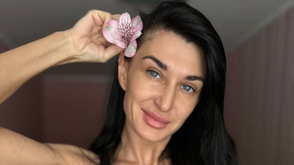 AriannaCruise